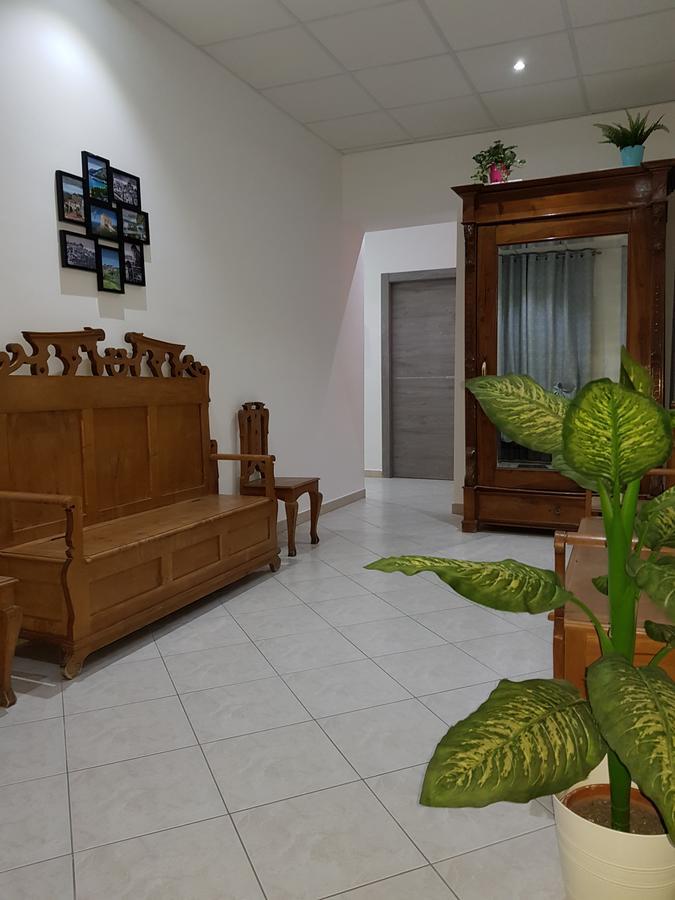 Holiday B&B Vico Del Gargano Exterior photo