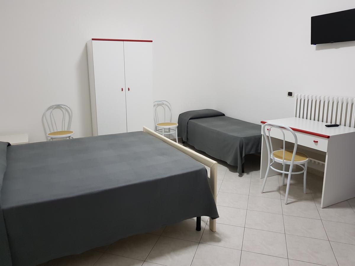 Holiday B&B Vico Del Gargano Exterior photo