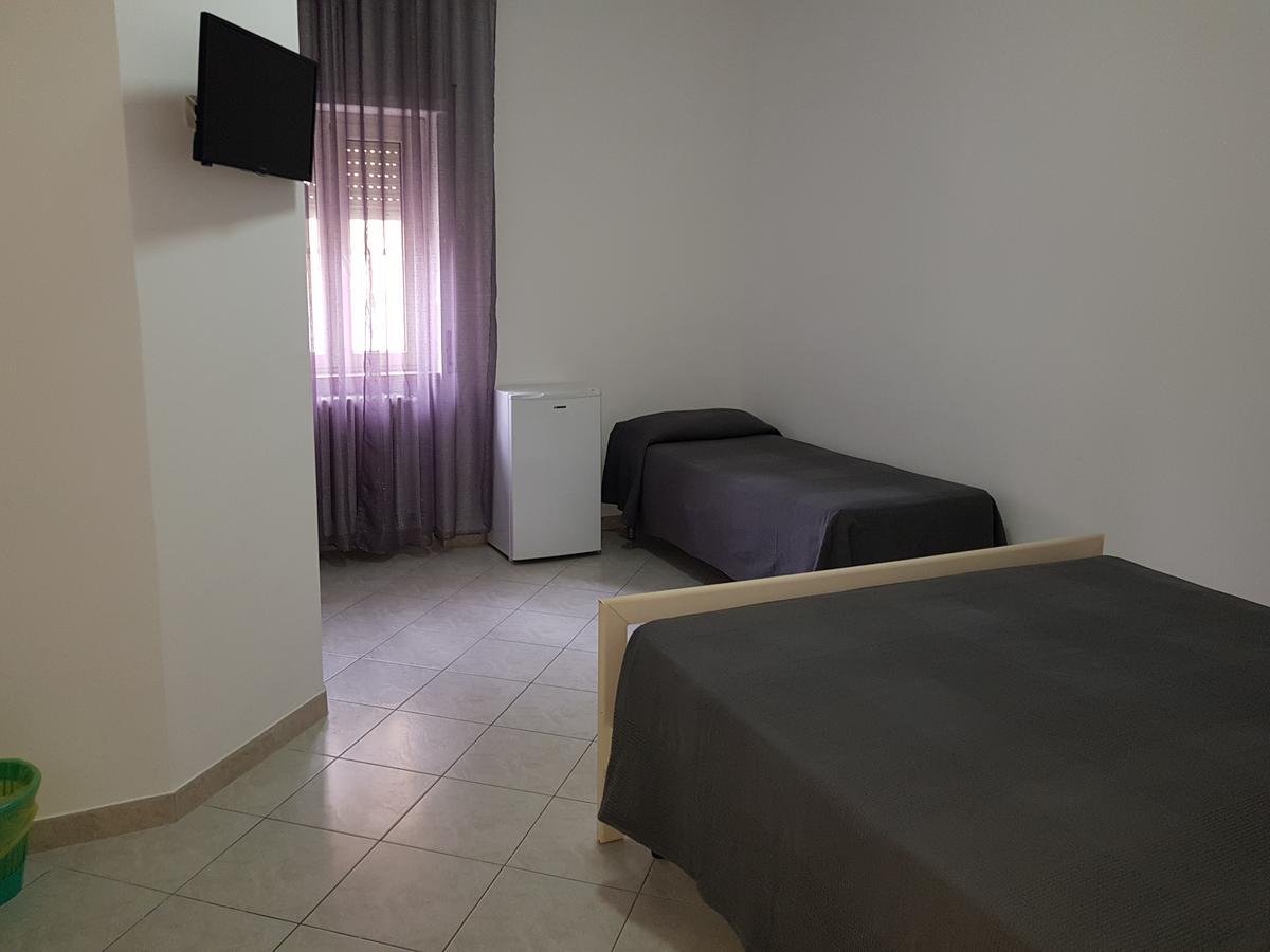 Holiday B&B Vico Del Gargano Exterior photo