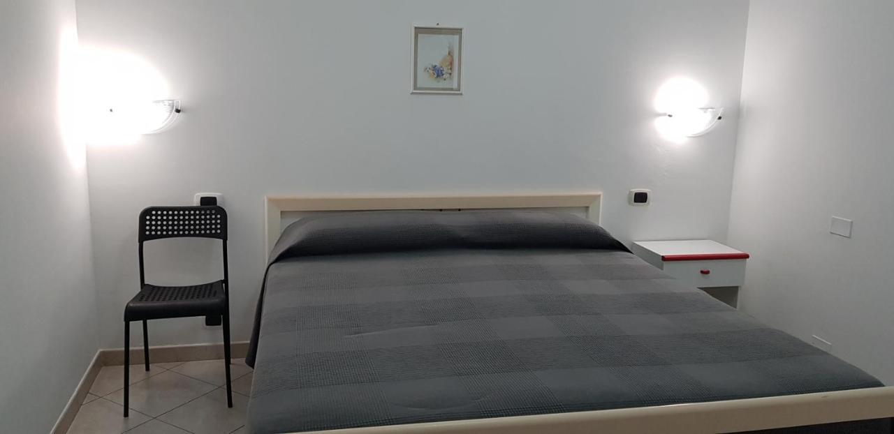 Holiday B&B Vico Del Gargano Exterior photo