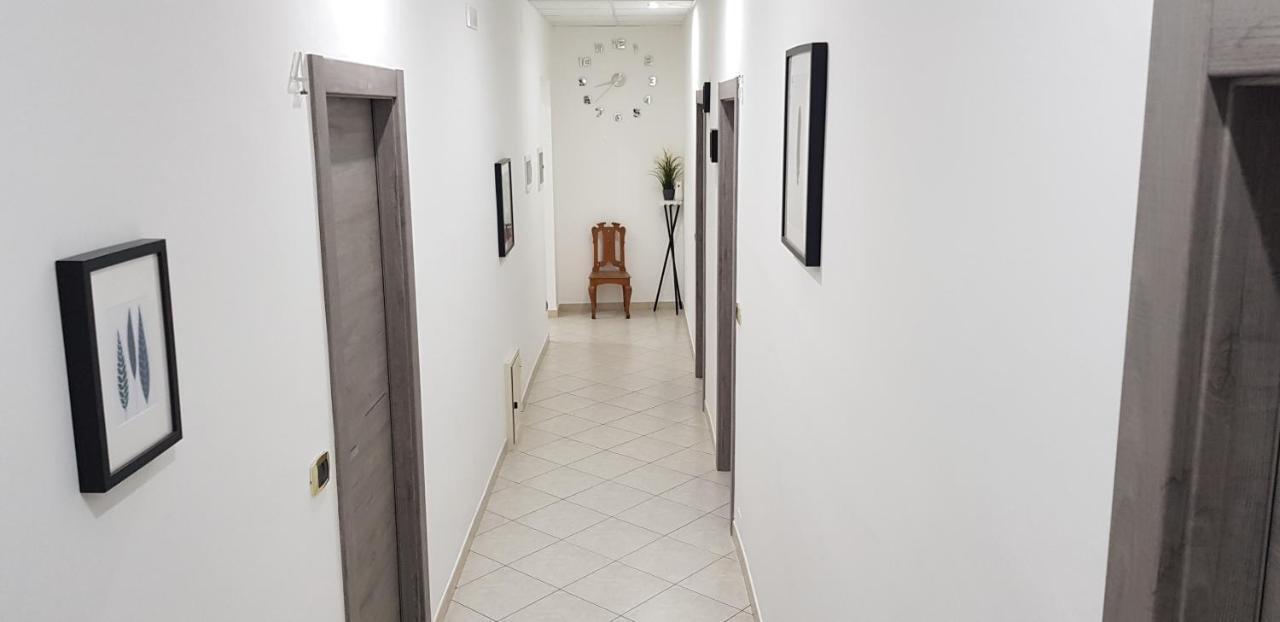 Holiday B&B Vico Del Gargano Exterior photo